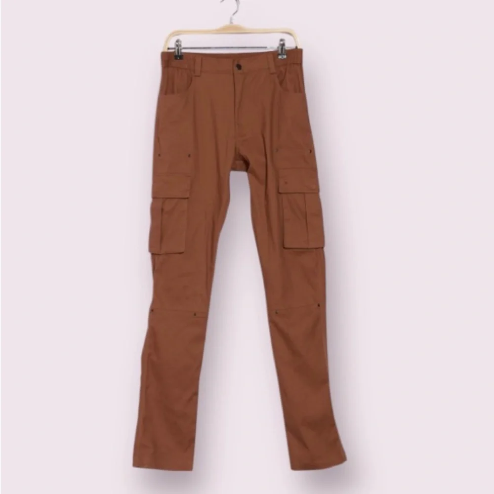 AMERICAN STITCH Stretch Cotton Twill Cargo Pants in Brown
